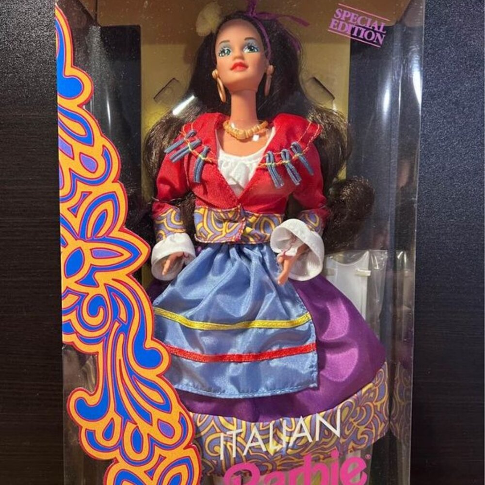 Mattel 1992 Special Edition Dolls of the World Collection “Italian” Barbie Doll